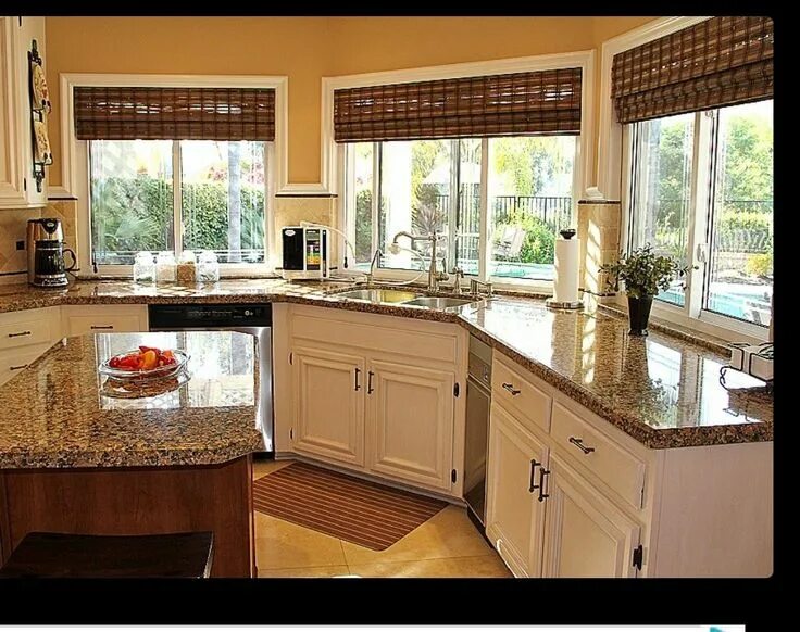 Кухня посередине окно фото дизайн Pin on house Kitchen window design, Modern kitchen window, Kitchen remodel