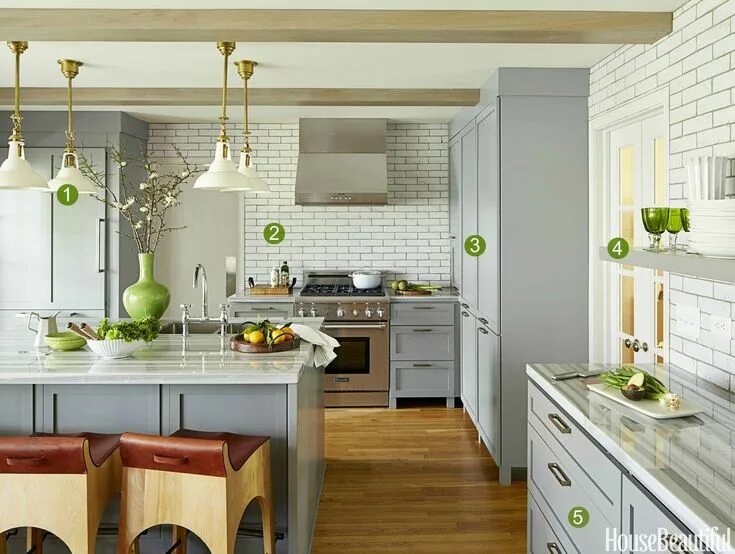 Кухня примеры дизайна An Indianapolis Kitchen That Proves Gray Can Be Lively Tiny house kitchen, Kitch