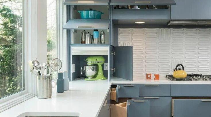 Кухня примеры дизайна 8 Clever Kitchen Storage Solutions for Corner Cabinets Modern kitchen design, Sm