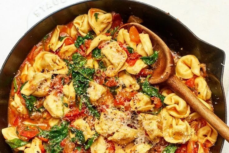 Кухня простые блюда рецепты с фото This Ingenious Tuscan Pasta Cooks Directly in the Sauce - Kitchn Recipe Tortelli