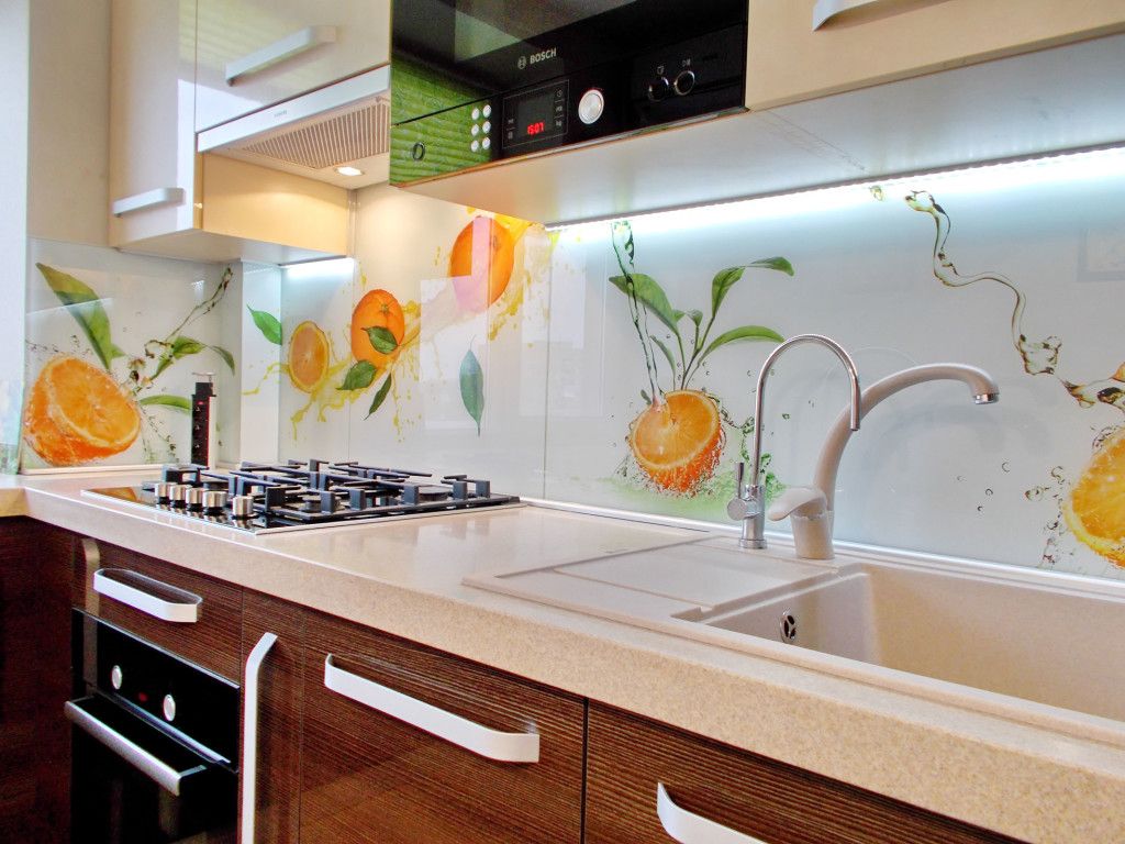 Кухня рабочая стена фото Дизайн маленькой кухни: 180 фото Кухня, Плитка для стен в кухне, Интерьер кухни