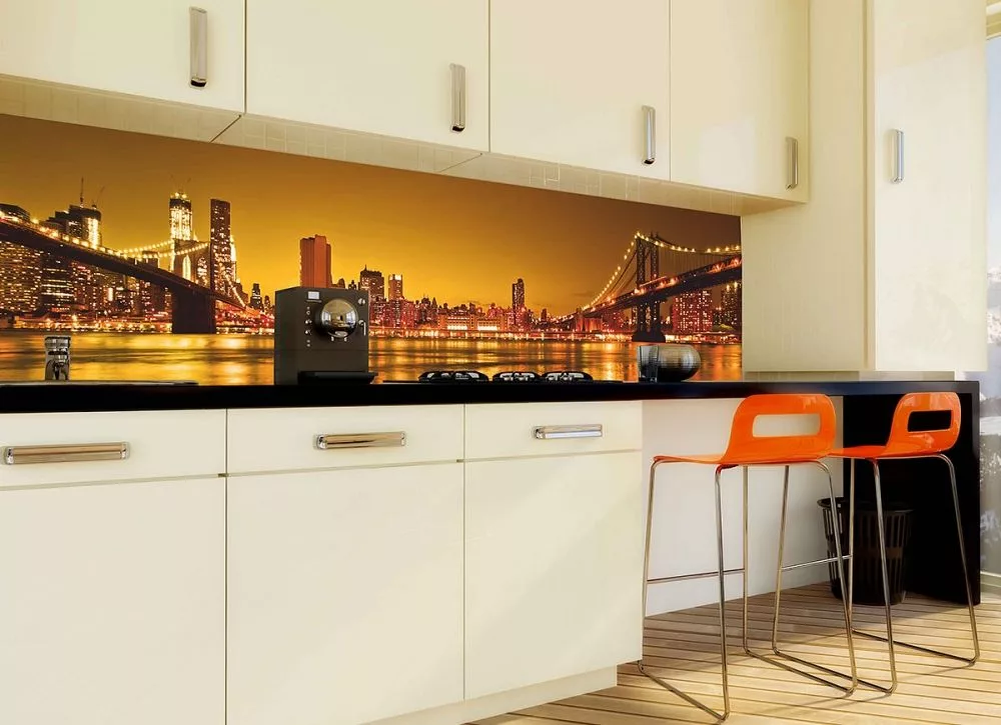 Кухня рабочая стена фото Фартук для кухни из пластика - характеристики, преимущества и недостатки Глянец 