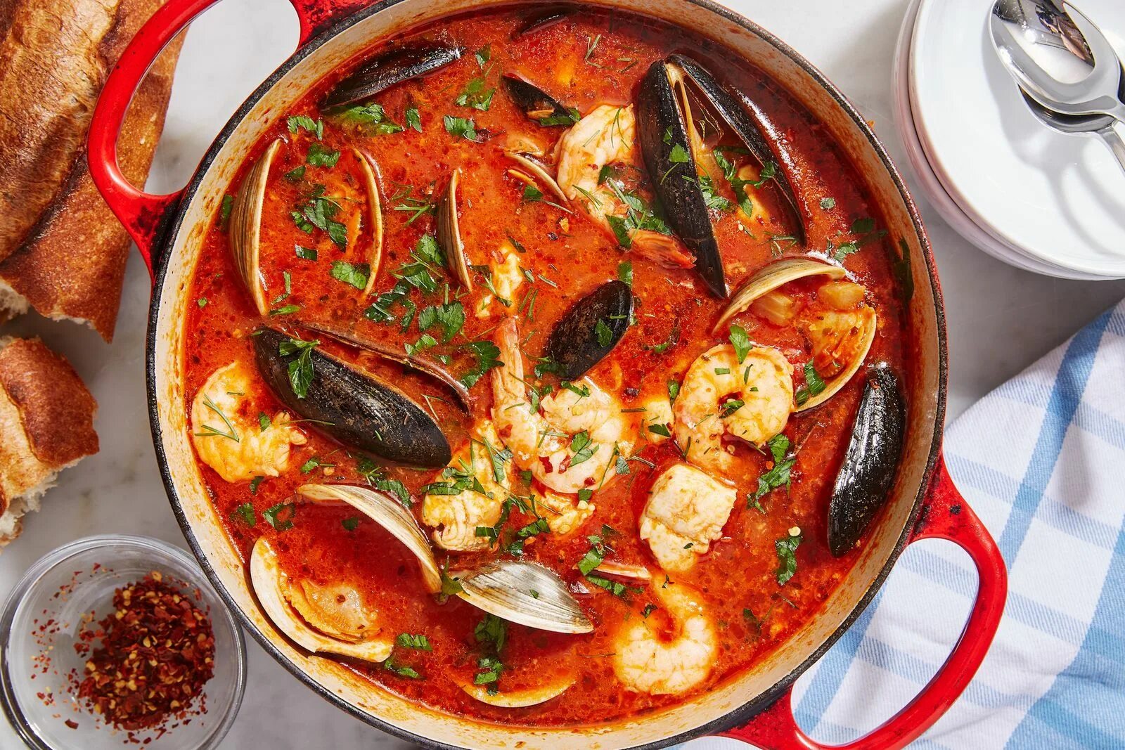 Кухня рецепты блюд с фото Our Best-Ever Cioppino Is Loaded With Seafood Recipe Fish stew recipes, Seafood 