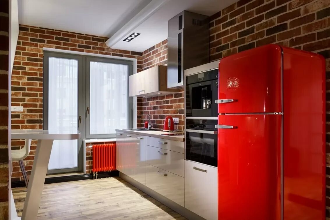Кухня с акцентом ул калинина 44 фото Холодильник в интерьере кухни Полезное от LORENA
