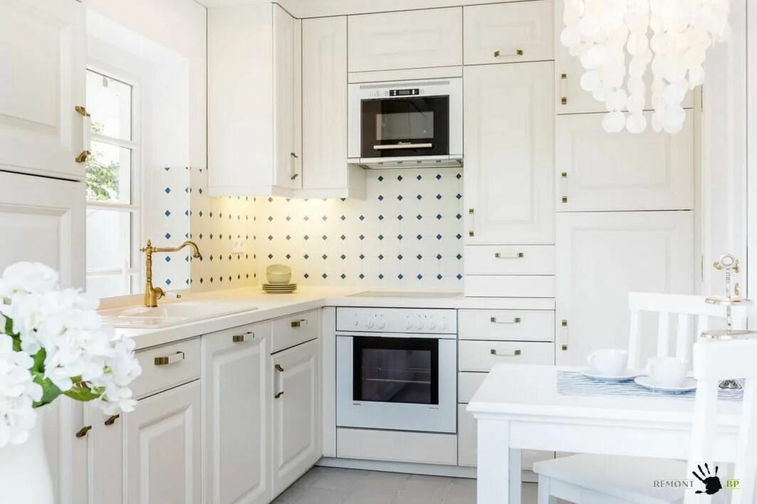 Кухня с белой техникой дизайн фото 100 лучших идей: современная мебель в интерьере кухни на фото Интерьер, Интерьер