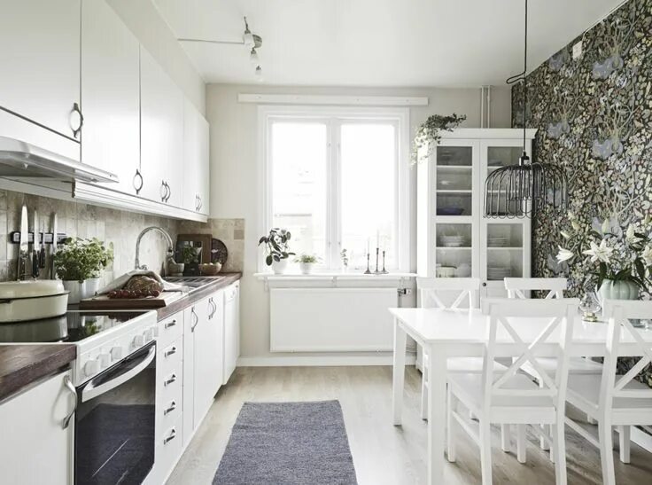 Кухня с белыми обоями фото дизайн Creative Scandinavian Home Interior Combined With Plants Decor Scandinavian home