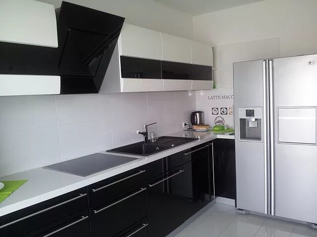 Кухня с черной бытовой техникой фото Черная кухня Коллекция "АРТ" - 25600 руб/м.п., Белорусский дом кухни - Дом кухни