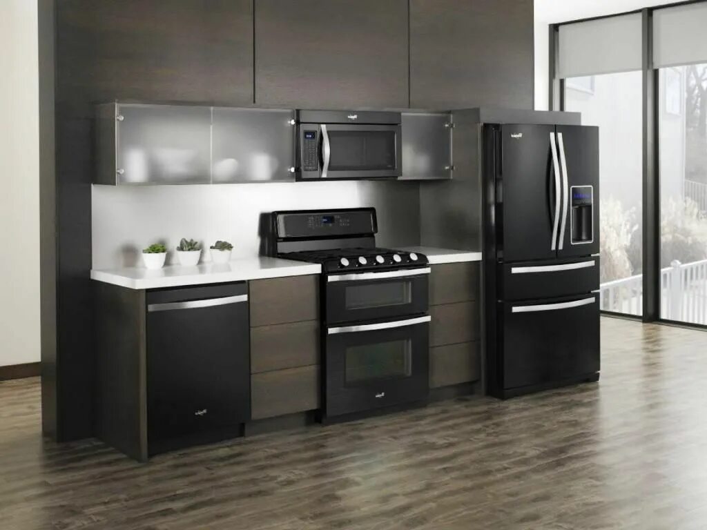 Кухня с черной бытовой техникой фото Related image Black appliances kitchen, Kitchen appliances, Outdoor kitchen appl