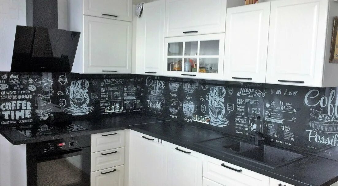 Кухня с черным фартуком фото Цены ТД-Декор в ТЦ Бестужевский в Санкт-Петербурге - Zoon