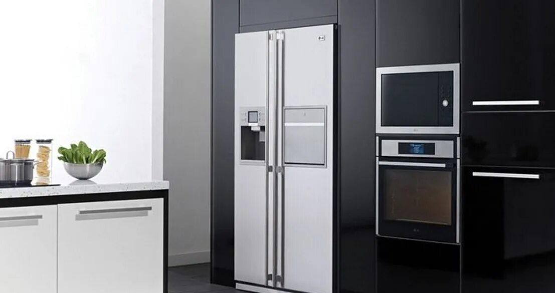 Кухня с двухдверным холодильником в интерьере фото Холодильники Side by Side Siemens - цены официального дилера, отзывы и характери