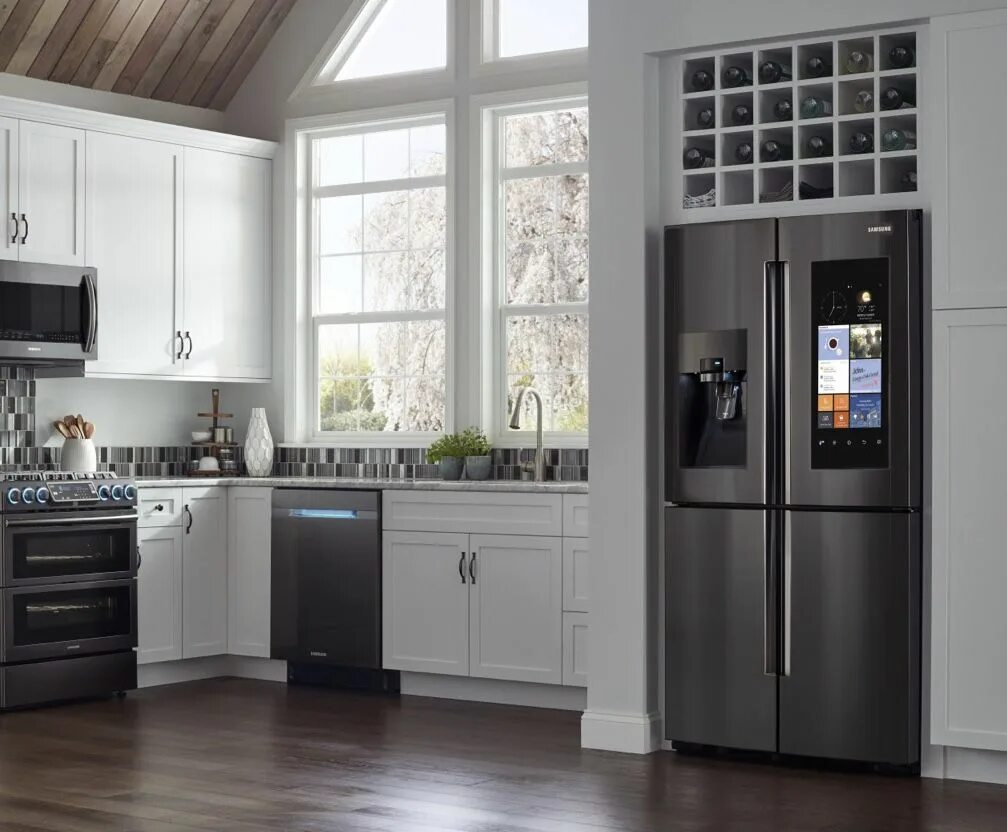 Кухня с двухдверным холодильником в интерьере фото Remodel, Kitchen, budget Design in 2019 Stainless steel kitchen appliances, Kitc