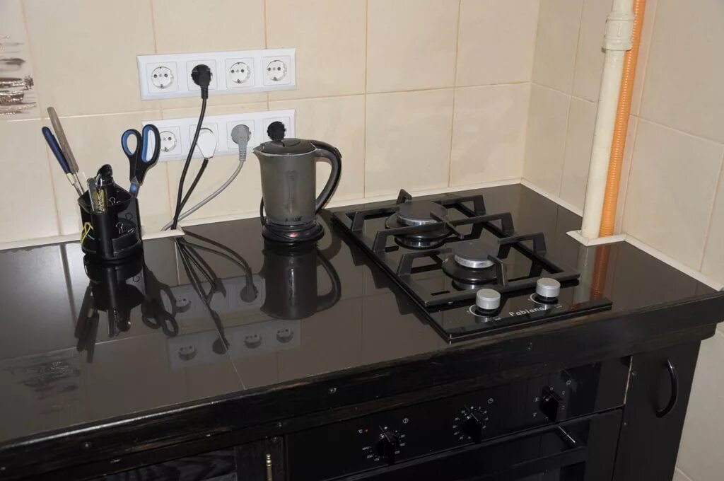 Кухня с двухкомфорочной варочной панелью газовой фото Газовые плиты двухкомфорочные HeatProf.ru