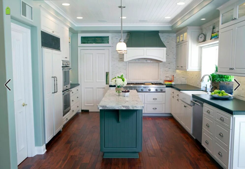 Кухня с двумя дверьми планировка Pin on Toro house Layouts Kitchen interior, Kitchen remodel, Traditional kitchen