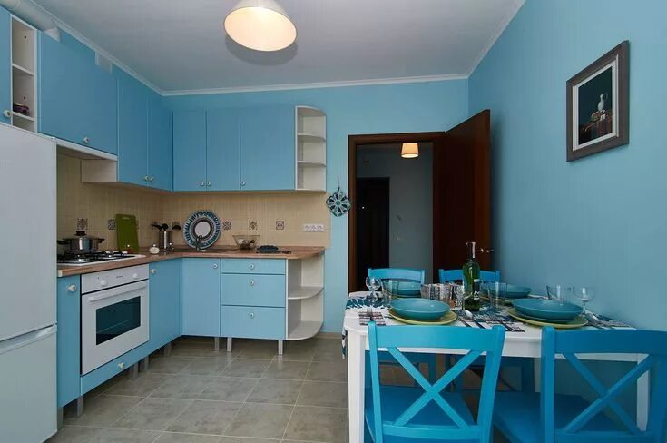 Кухня с голубыми стенами интерьер Дизайн Голубой Кухни: 170+ (Фото) Интерьеров И Их Сочетаний House design, Design