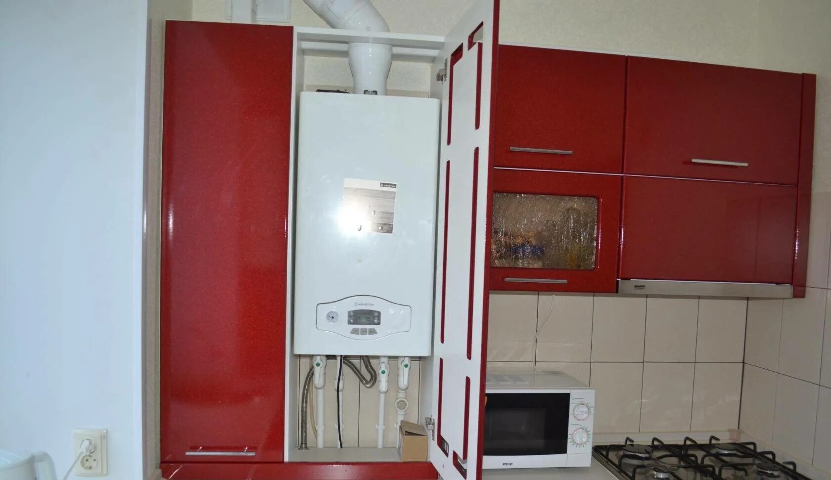 Кухня с индивидуальным отоплением дизайн фото Кухни с газовым котлом: с газовой колонкой, с котлом отопления, дизайн, фото