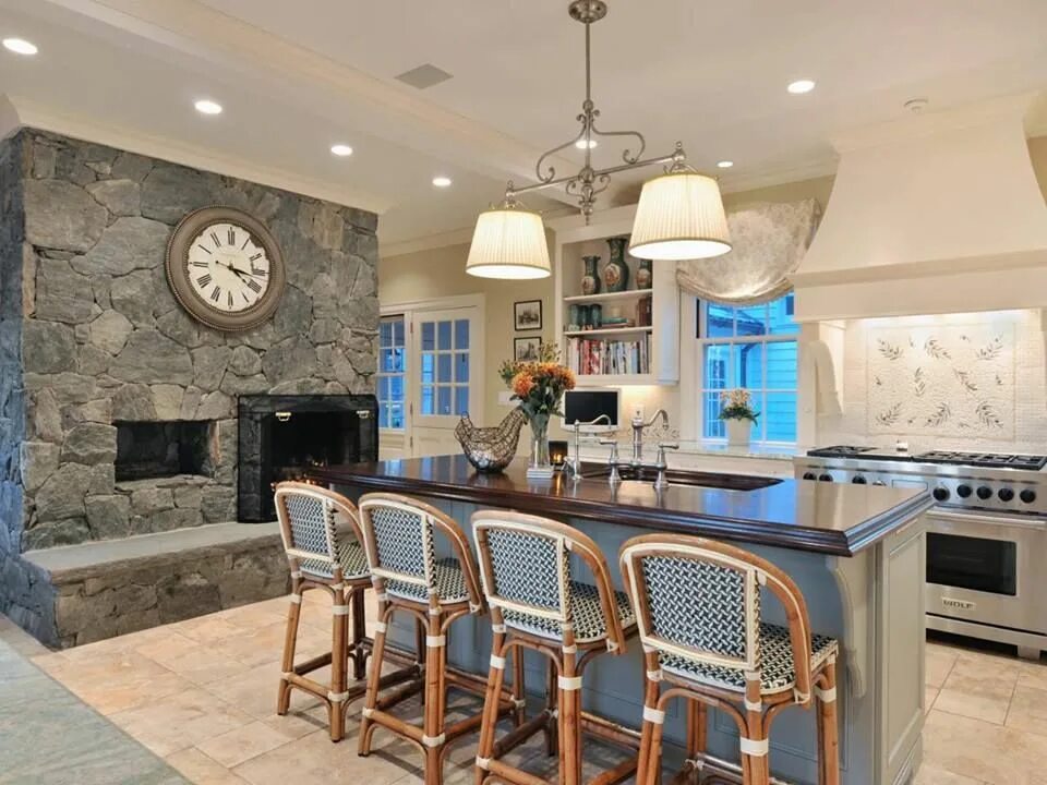 Кухня с камином дизайн в доме Cafe kitchen decor, Kitchen design, Country kitchen designs
