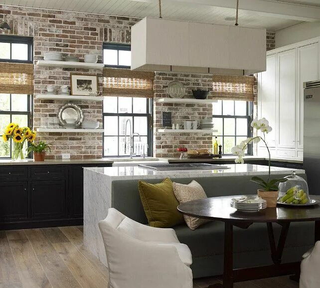 Кухня с кирпичной стеной фото Interior Design Ideas - Home Bunch - An Interior Design & Luxury Homes Blog Expo
