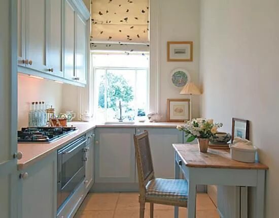 Кухня с маленьким окном фото How to Build a Super Comfortable Ergonomic Kitchen with Easy Systems Kitchen des