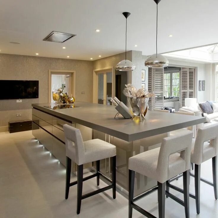 Кухня с обеденным столом планировка MicroCrete Kitchen & Living Space Installation