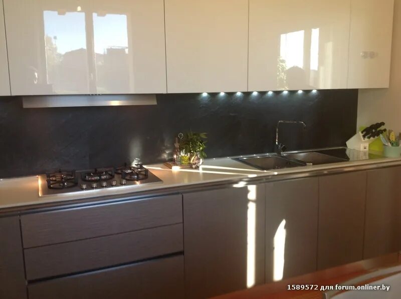 Кухня с темным фартуком фото Каменный шпон - Форум onliner.by