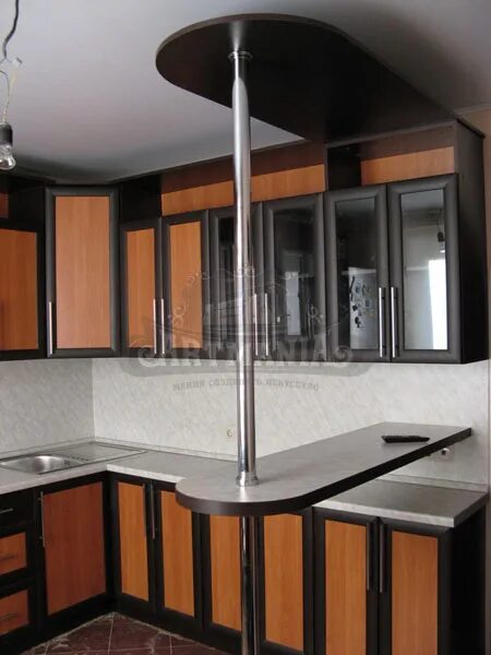 Кухня с угловой стойкой фото Проекты кухонных гарнитуров угловых с барной стойкой - фото