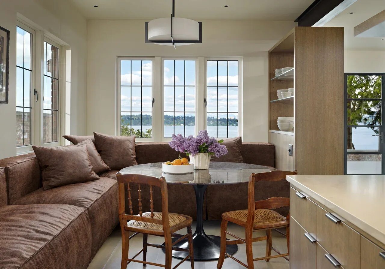 Кухня с угловым диваном в интерьере Модуль дивана Фри модель 101 - произвоство фабрики Гливер