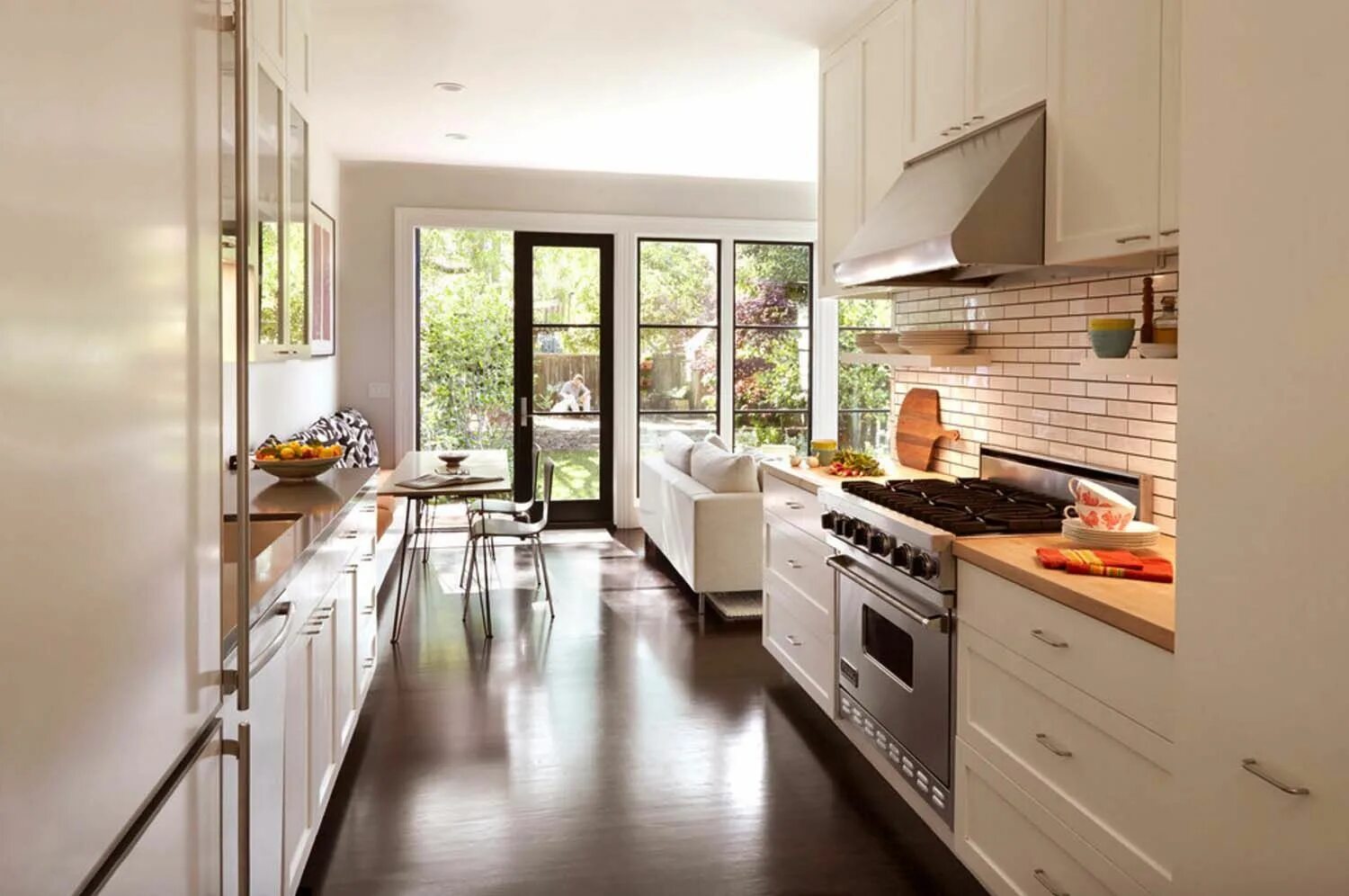 Кухня с узким окном фото Traditional Edwardian home gets rehabbed in San Francisco Bay Area Kitchen remod