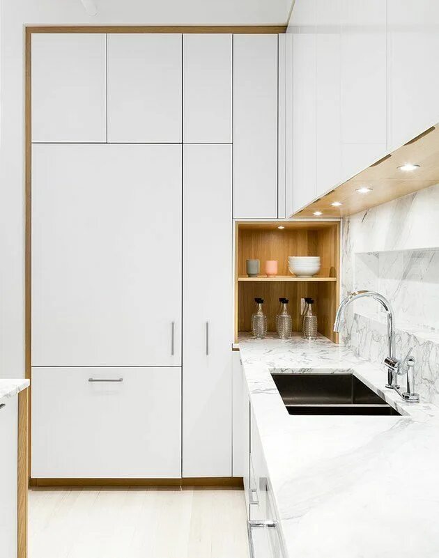 Кухня с узкими верхними шкафами фото 25 White Kitchen Cabinet Ideas to Brighten Up Your Cook Space Hunker Kitchen des