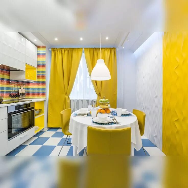 Кухня с желтыми обоями дизайн фото Кухня по Гауди Икеа школа ремонта. Дизайнер Александр Бабкин. В основе - универс