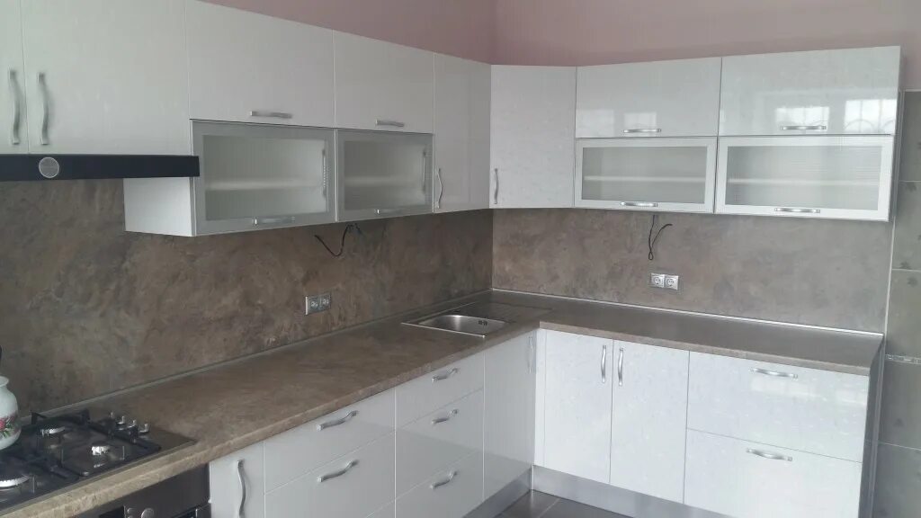 Кухня сахара крем фото Кухни с фасадами из пластика "CLEAF" и "AGT" - Страница 73 - кухни Ставрополь ку