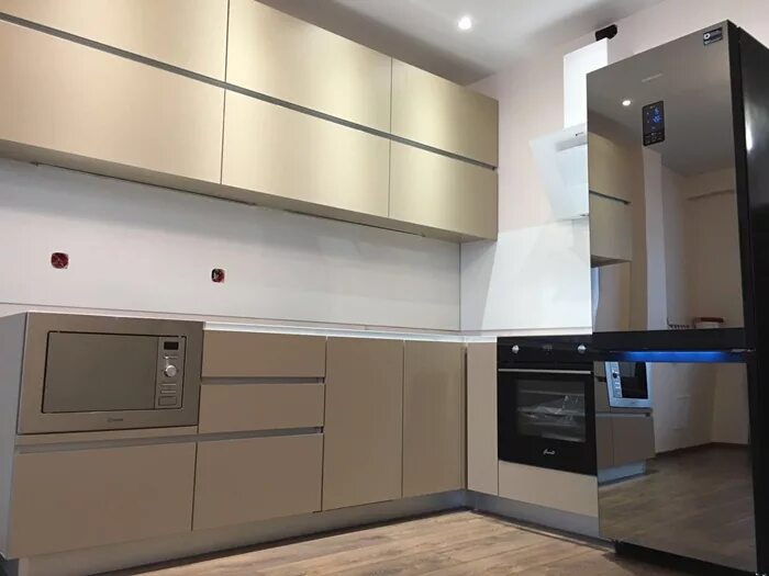 Кухня сахара крем фото Матовые кухни: какими бывают и как за ними ухаживать?