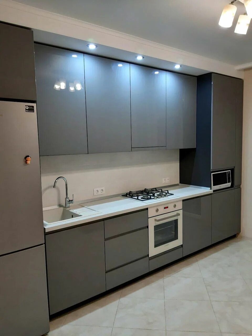 Кухня серая прямая фото Кухни мдф серого цвета - фото