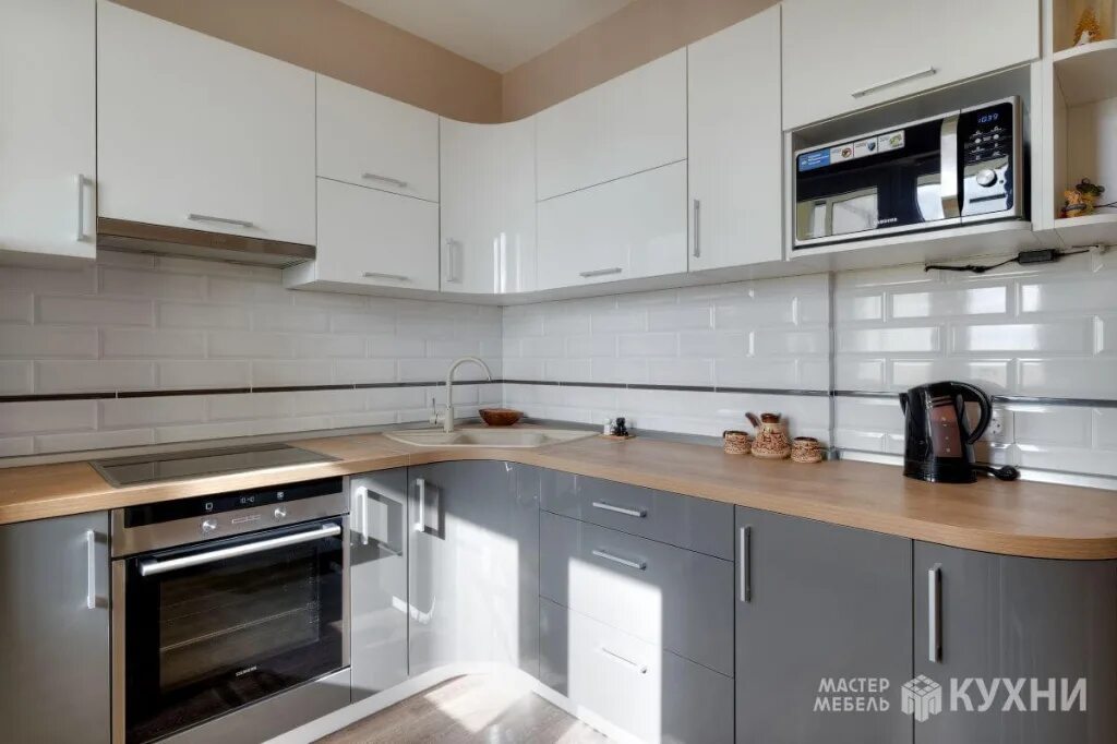 Кухня серая столешница под дерево фото Дизайн кухни 12 кв метров: фото интерьеров