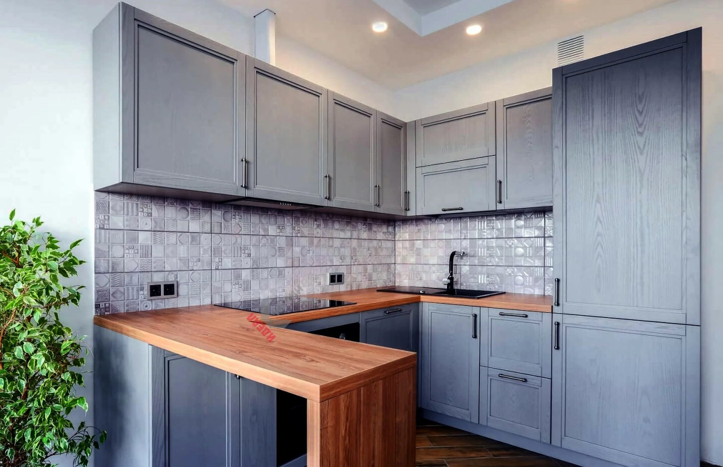 Кухня серая столешница под дерево фото Кухня неоклассика № 001