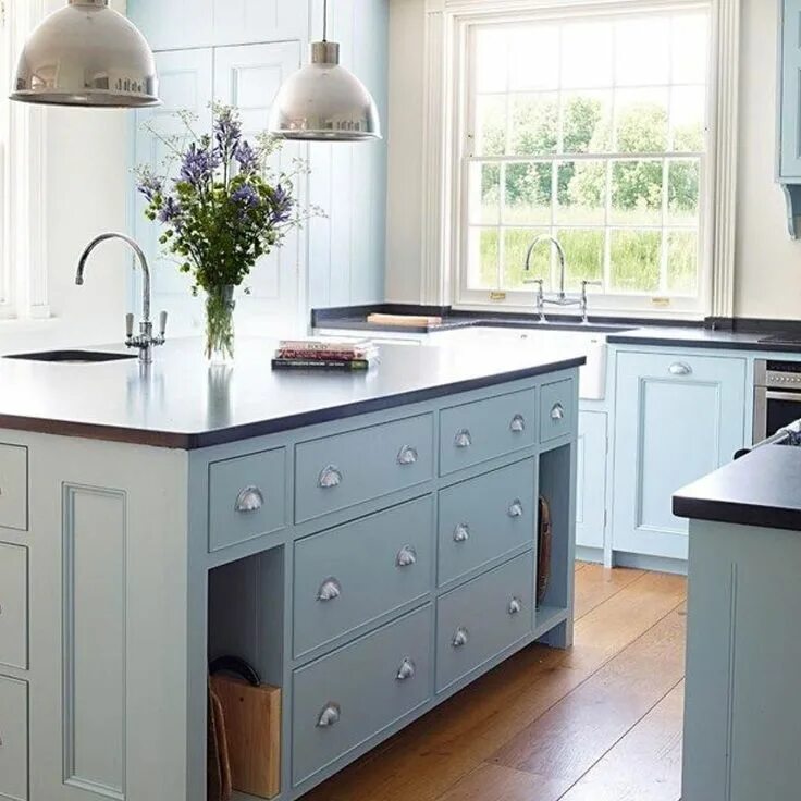 Кухня серо голубого цвета фото Instagram photo by DIY Decorator * Jul 16, 2016 at 4:33am UTC Blue kitchen cabin