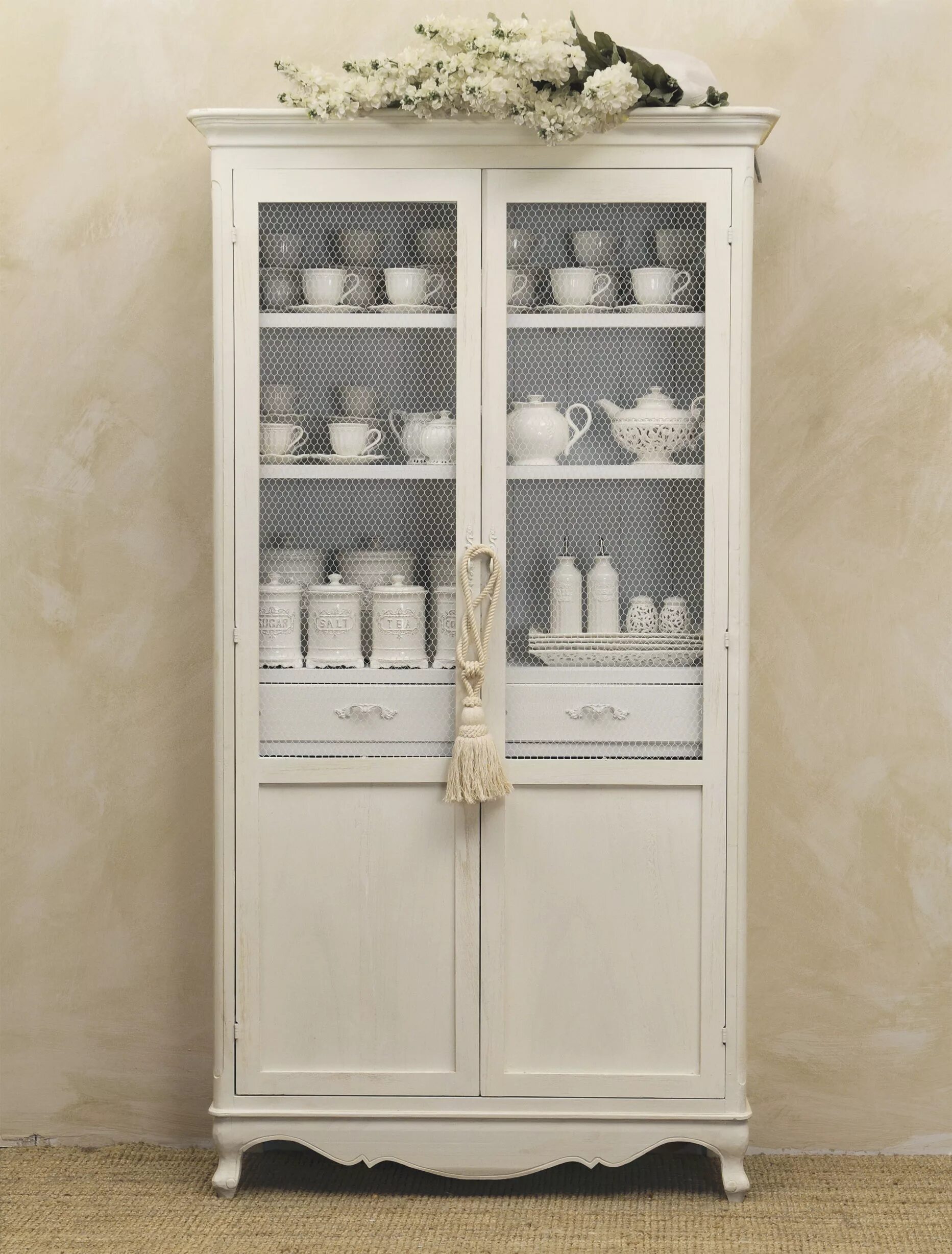 Кухня шкаф для посуды фото Сервант Прованс