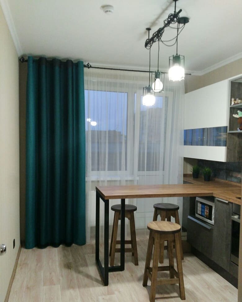 Кухня шторы бирюзовые фото Бирюзовые шторы на кухне - 37 фото