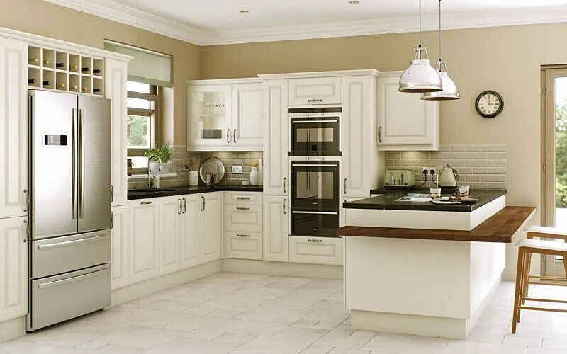 Кухня слоновая кость в интерьере Кухня цвета айвори: оттенок, создающий в интерьере атмосферу тепла и благородной