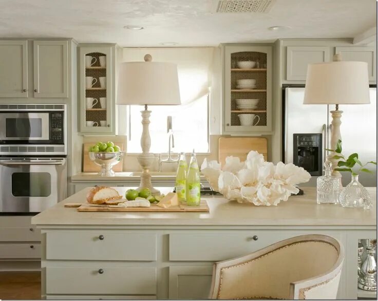 Кухня слоновой кости в интерьере фото Kitchen Home kitchens, Kitchen decor, New kitchen