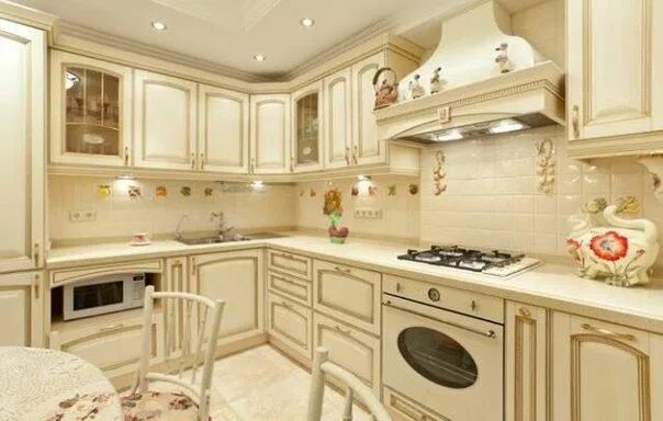 Кухня слоновой кости в интерьере фото Beige kitchen Provence kitchen, Beige kitchen, Kitchen design