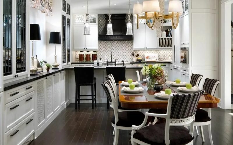Кухня смотреть интерьер candice olson kitchen design, love the tile and hood Dining room layout, Galley 