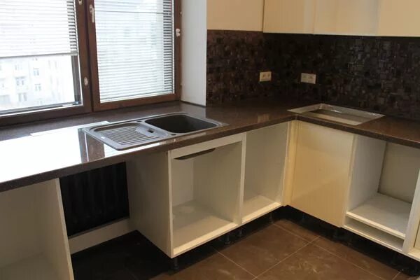 Кухня со столешницей фото Пин на доске Very small kitchen Кухонные столешницы, Дом, Столешница