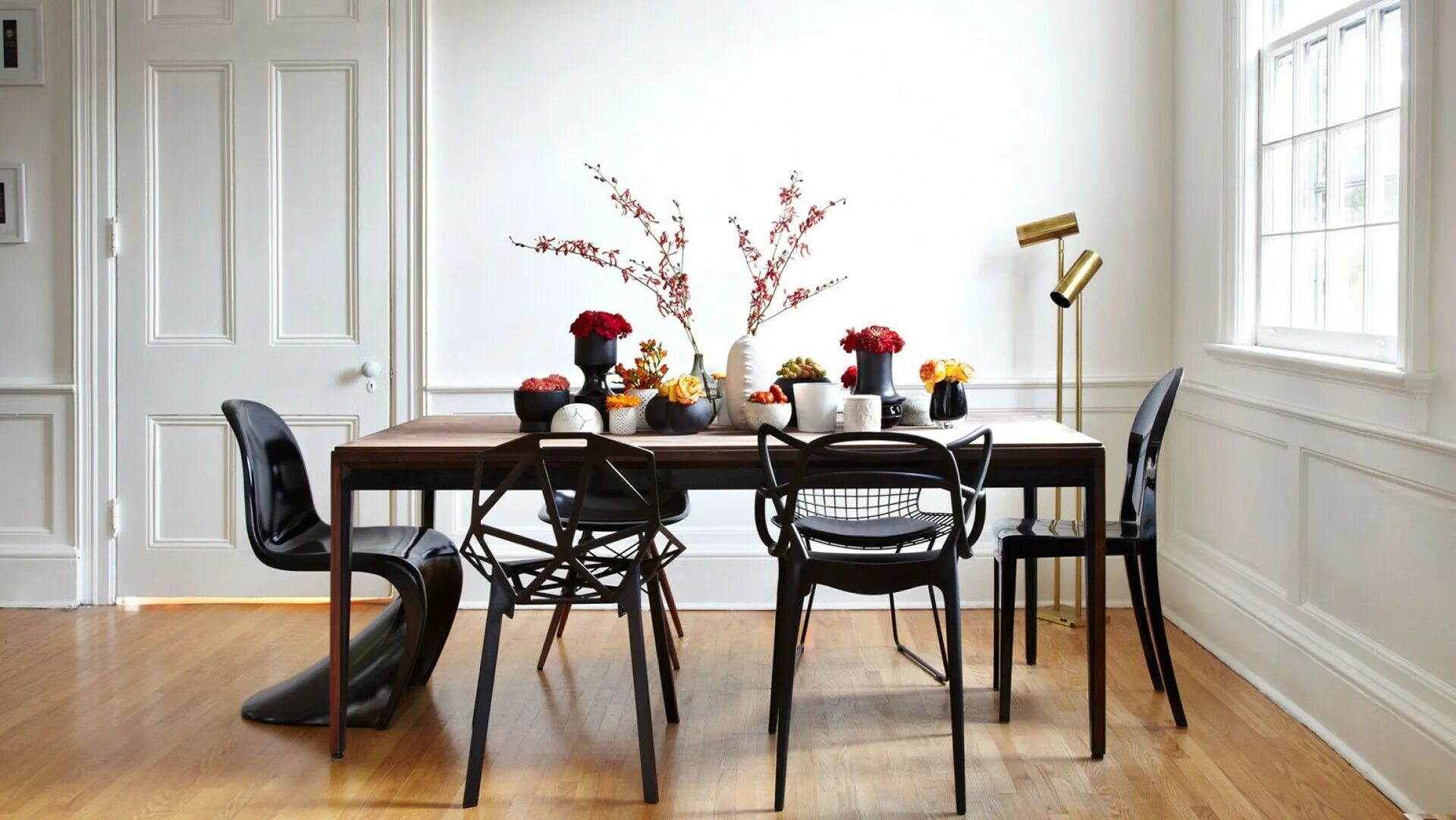 Кухня со стульями интерьер 8 схем сочетания разных стульев на кухне и подборка красивых фото для вашего вдо