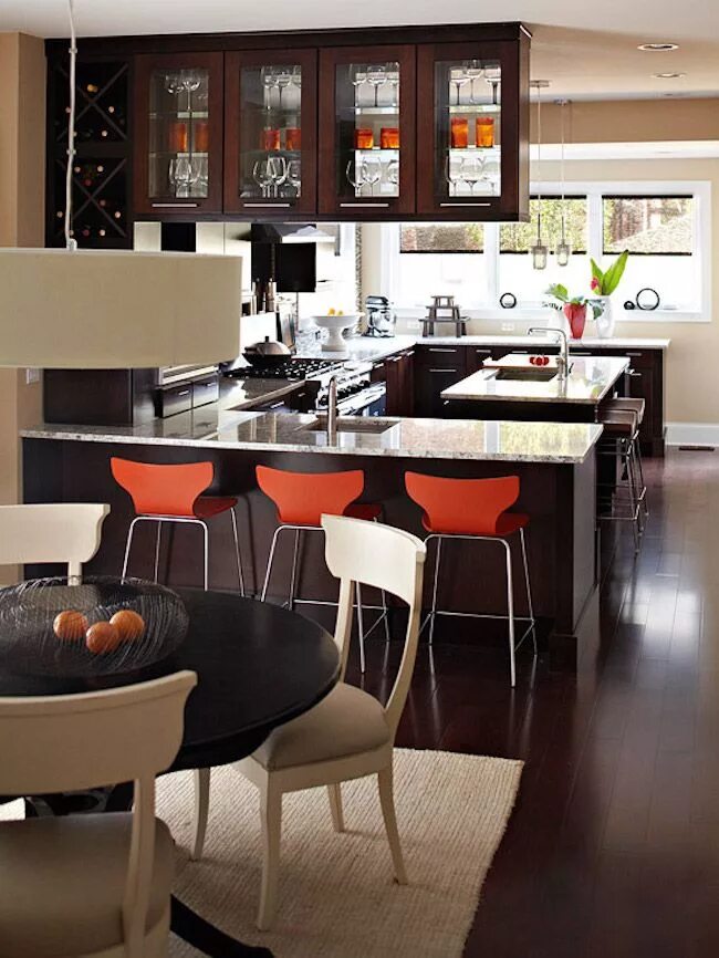 Кухня со стульями интерьер 18 Brilliant Kitchen Bar Stools That Add a Serious Pop of Color Kitchen design s