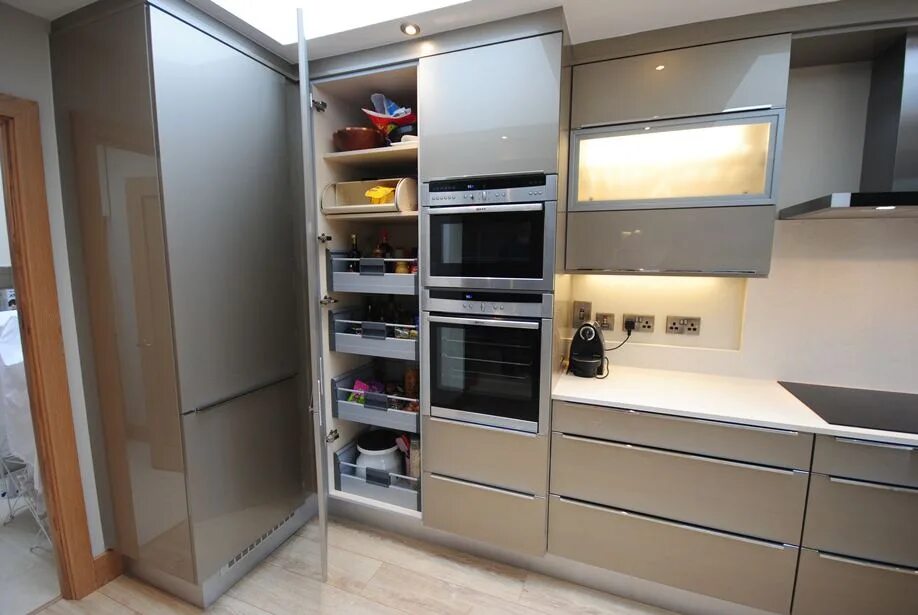 Кухня со встраиваемой техникой фото угловая Встраиваемая кухня ВКонтакте