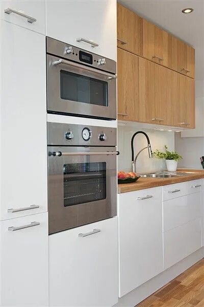 Кухня со встроенным духовым шкафом фото Расстояние между кухонной столешницей и навесными шкафами Каковы минимальные и м