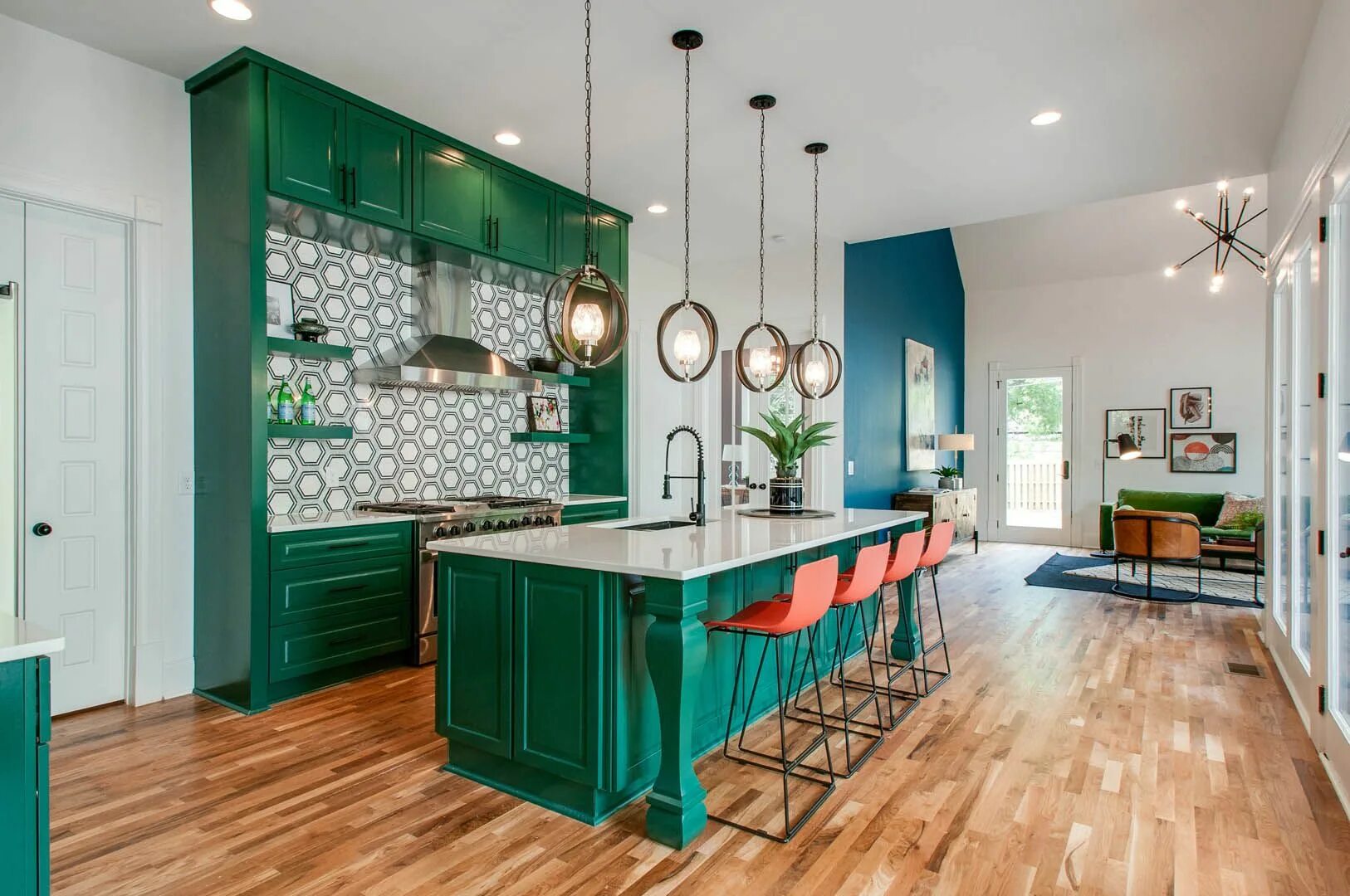 Кухня софия грин в интерьере фото My C o l o r f u l Queen Annie - Kortney & Dave Kitchen renovation inspiration, 