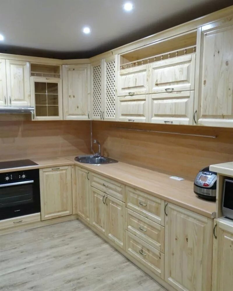 Кухня сосна фото Мебель из массива дерева под заказ и стройматериалы - ЧУПТП "Восток плюс" - Стро