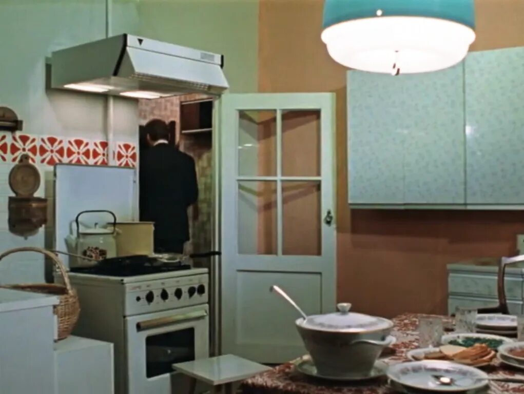 Кухня ссср фото Как создать обстановку квартир из советского кино