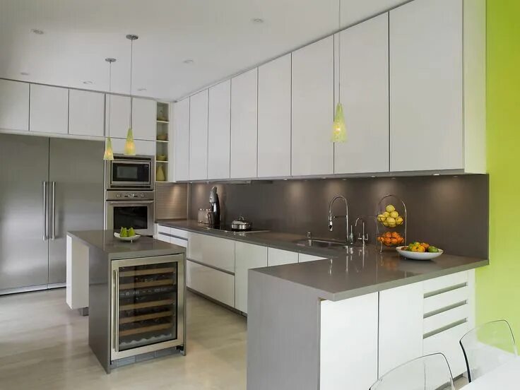 Кухня стального цвета в интерьере фото Impressively Remodeled Home In the Avenues Project by Butler Armsden Architectur